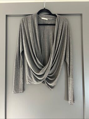 Enti Draped Front Gray Long Sleeve Top